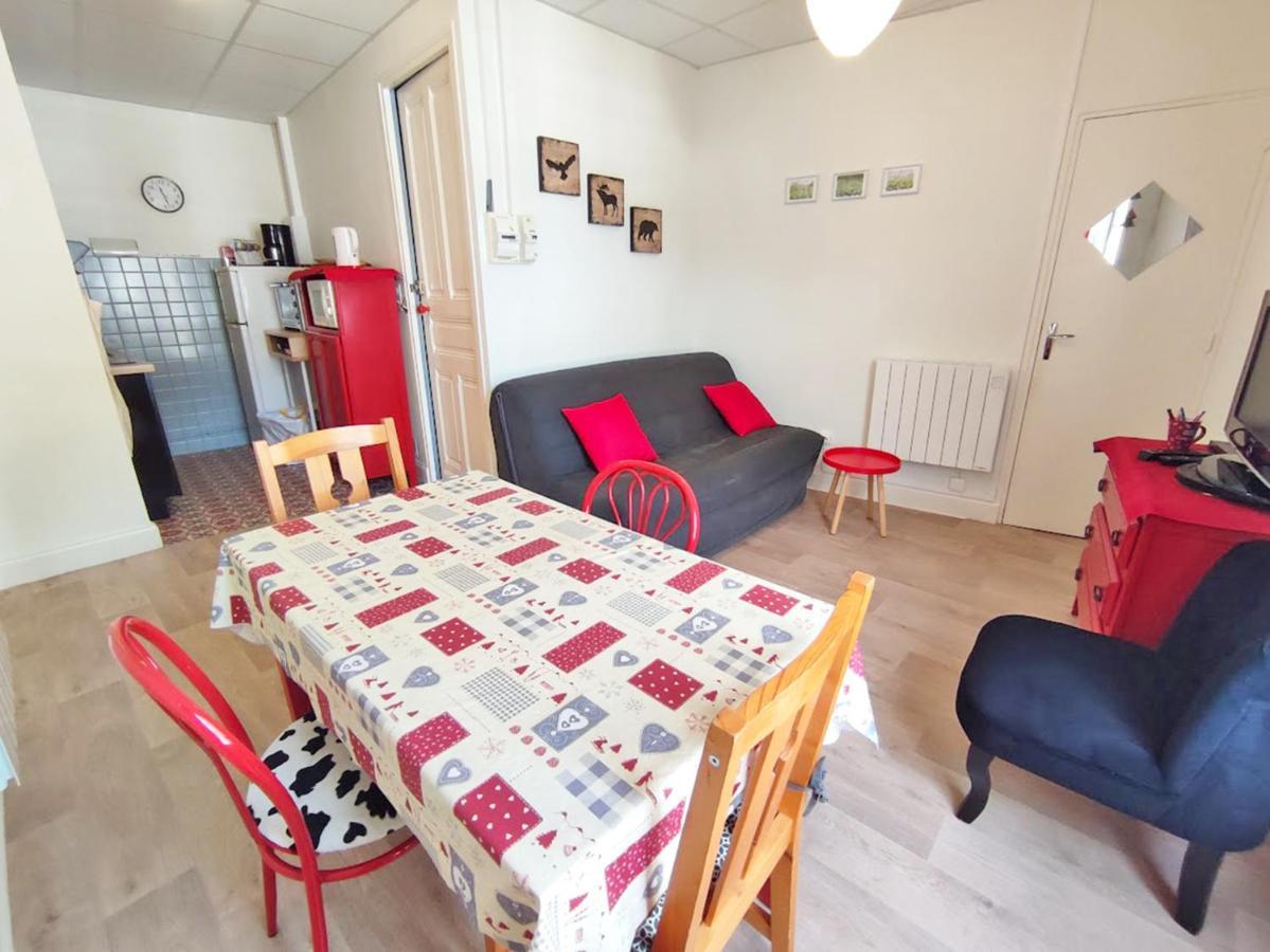 Les 3 Renards, T2 Bis, Parking, Centre Luchon, Casier A Skis, 4 Personnes Bagnères-de-Luchon المظهر الخارجي الصورة