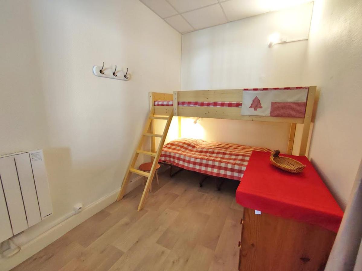 Les 3 Renards, T2 Bis, Parking, Centre Luchon, Casier A Skis, 4 Personnes Bagnères-de-Luchon المظهر الخارجي الصورة