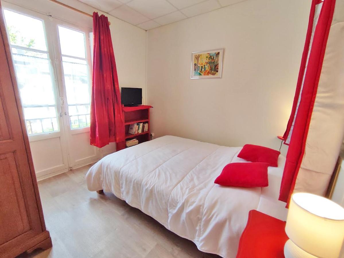 Les 3 Renards, T2 Bis, Parking, Centre Luchon, Casier A Skis, 4 Personnes Bagnères-de-Luchon المظهر الخارجي الصورة